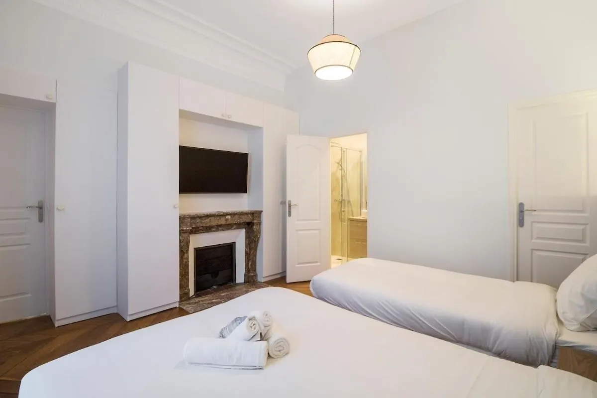Apartment 8Pers#4Bedrooms#4Bathrooms#Lafayette Paris